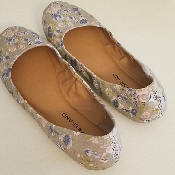Lucky Brand Emmie Flats 9 - Picture 3 of 5